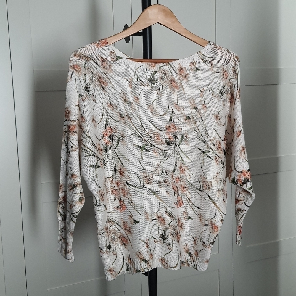 Italian Collezioni Leonardo Floral Knit Sweater Womens Size Small Spring Neutral - Picture 6 of 14